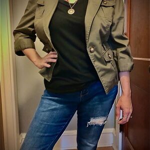 Elegant Khaki Blazer with Button Accents